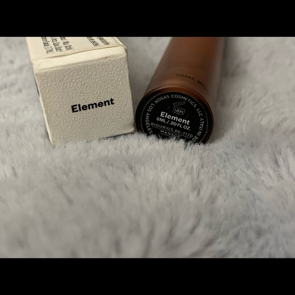 Kosas 10 Second Eyeshadow in Element - Picture 2 of 3